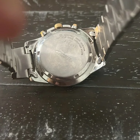 Seiko Chronograph Watch - Picture 8 of 9